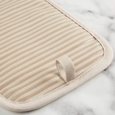 713dupetM3L._AC_SL1500_.jpg KITCHENAID Quilted Cotton Terry Cloth Oven Mitt, Pot Holder, Kitchen Towel 4-Pack Set, Heat Resistant, Silicone Grip, 16"x26", 7"x13" & 7"x10", Milkshake