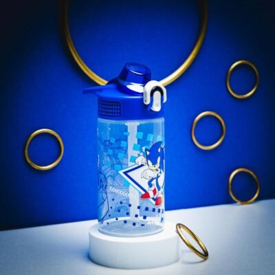 814s39tEJ9L._AC_SL1500_.jpg Zak Designs Sage Sonic the Hedgehog Water Bottle For School or Travel, 16oz Durable Plastic Water Bottle With Straw, Handle, and Leak-Proof, Pop-Up Spout Cover (Sonic, Eggman)
