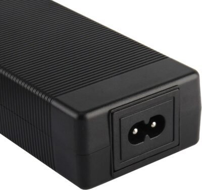 81AWXi3-uOL._AC_SL1500_.jpg 16.8v Charger for Drill Replacement Charger Output 5A Cordless Tool Worked on14.4V 14.8V Screwdriver 4 Series Lithium Battery Pack