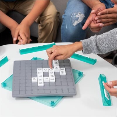 Spin Master Games, Upwords, Classic Word Game with Stackable Letter Tiles, Family Board Game, Crossword Activity, 1-4 Players, for Ages 8 & Up