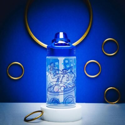 81DyOKxRBlL._AC_SL1500_.jpg Zak Designs Sage Sonic the Hedgehog Water Bottle For School or Travel, 16oz Durable Plastic Water Bottle With Straw, Handle, and Leak-Proof, Pop-Up Spout Cover (Sonic, Eggman)