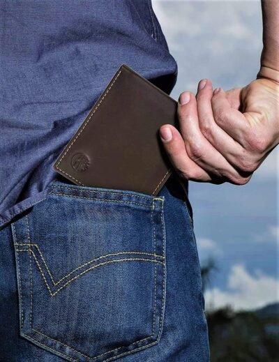 Timberland Men's Leather Wallet With Attached Flip Pocket, Black (Cloudy), One Size