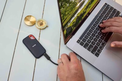 SanDisk 8TB Extreme Portable SSD - Up to 1050MB/s, USB-C, USB 3.2 Gen 2, IP65 Water and Dust Resistance, Updated Firmware - External Solid State Drive - SDSSDE61-8T00-G25
