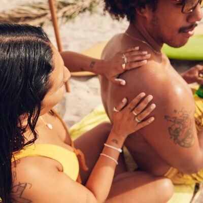 Sun Bum Original SPF 15 Sunscreen Body Lotion - Broad Spectrum Moisturizing Sunscreen with Vitamin E - Hawaii 104 Act Compliant (Made without Octinoxate & Oxybenzone) - 8 oz